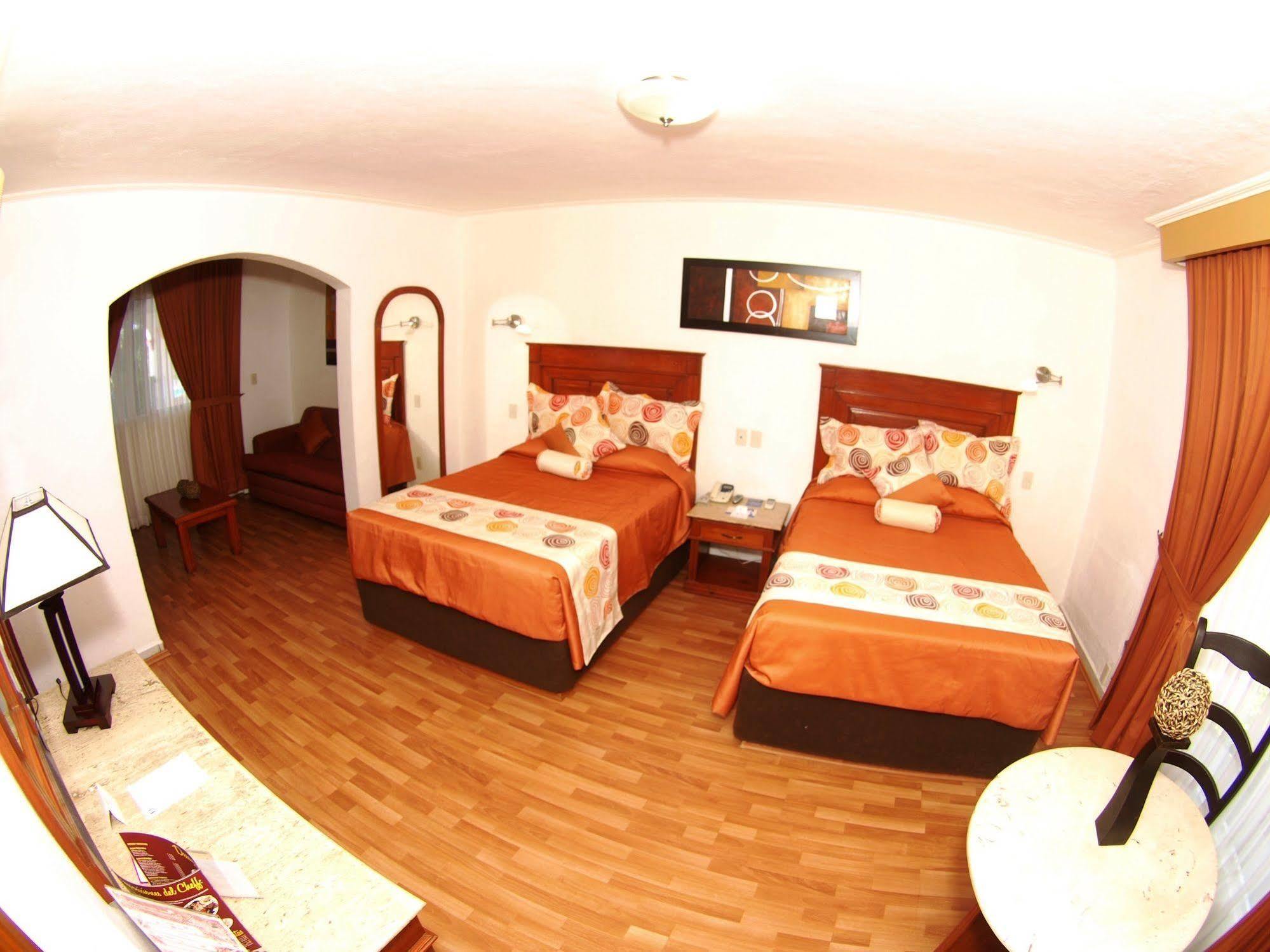 Maria Isabel Colima Hotel Exterior photo